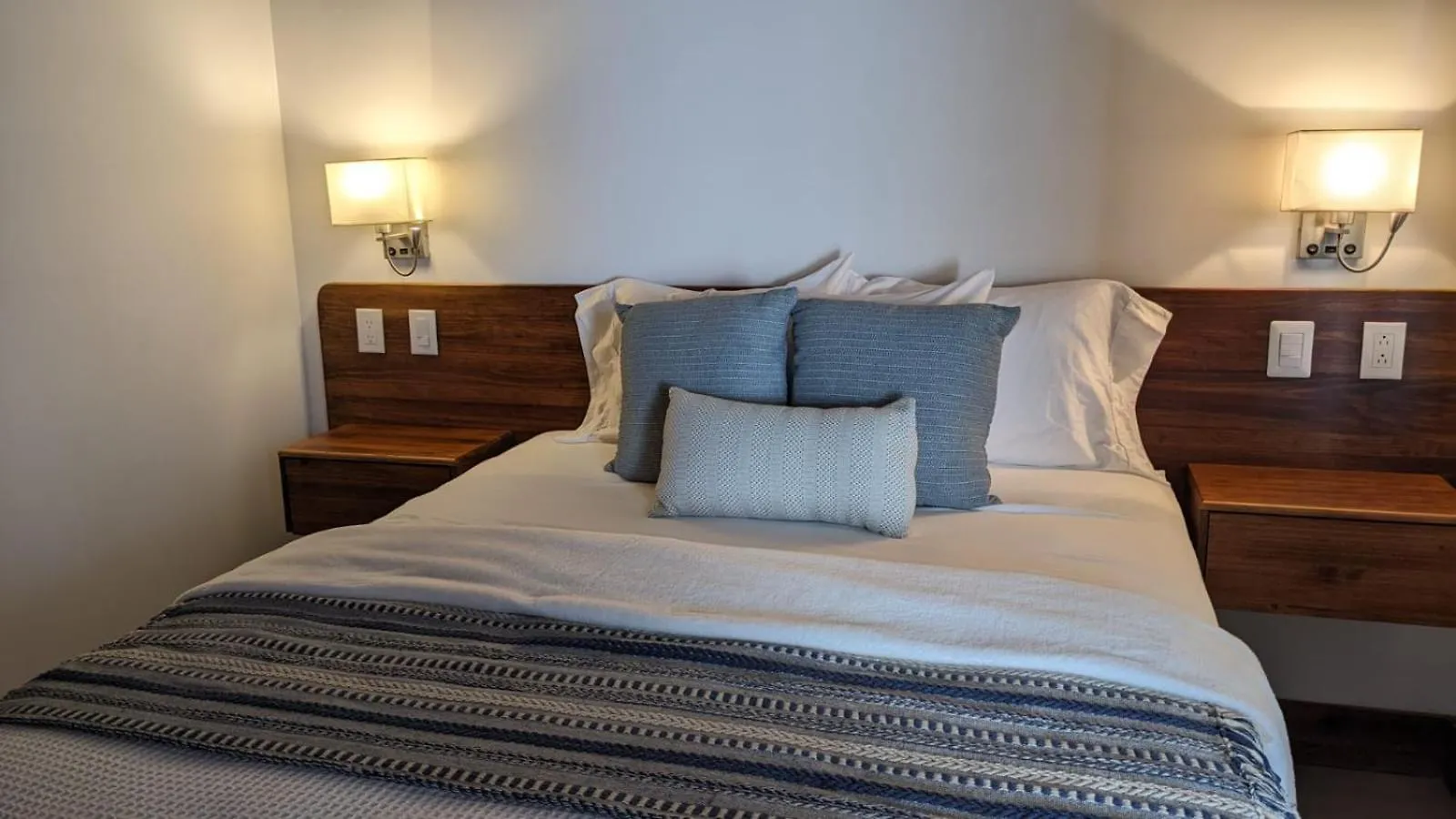 Casa Di Bella Bed & Breakfast Antigua